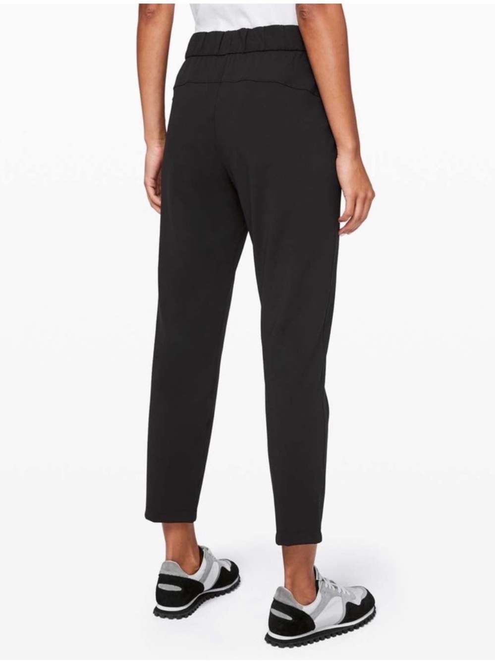Lululemon Woven On the Fly Pull On Pants Sz 2 27”
